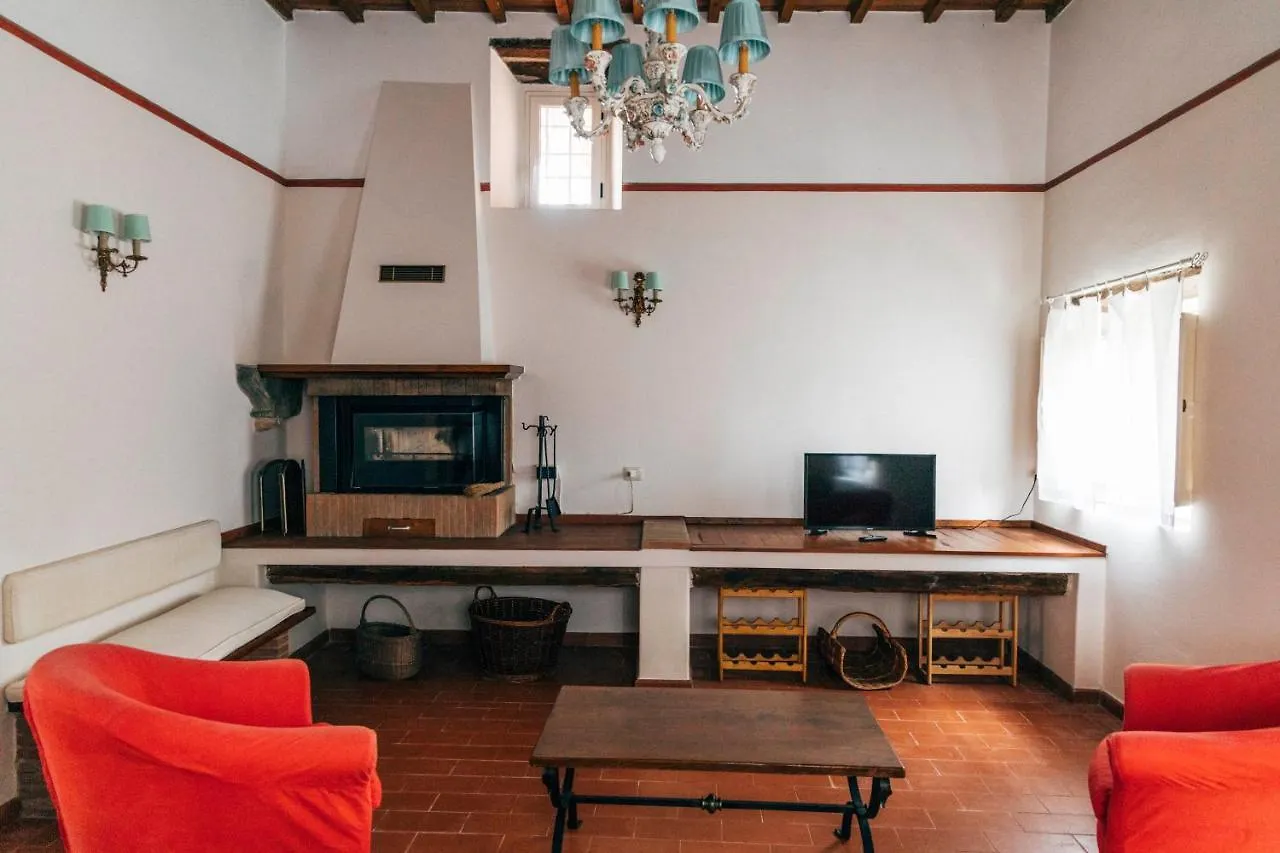 Tenuta San Giovanni Lucca - Borgo Del Locumone 0*,  Италия