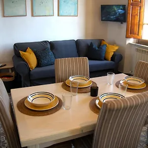 Via Grandi - Free Gated Parking - 5 Minutes From Center Appartamento