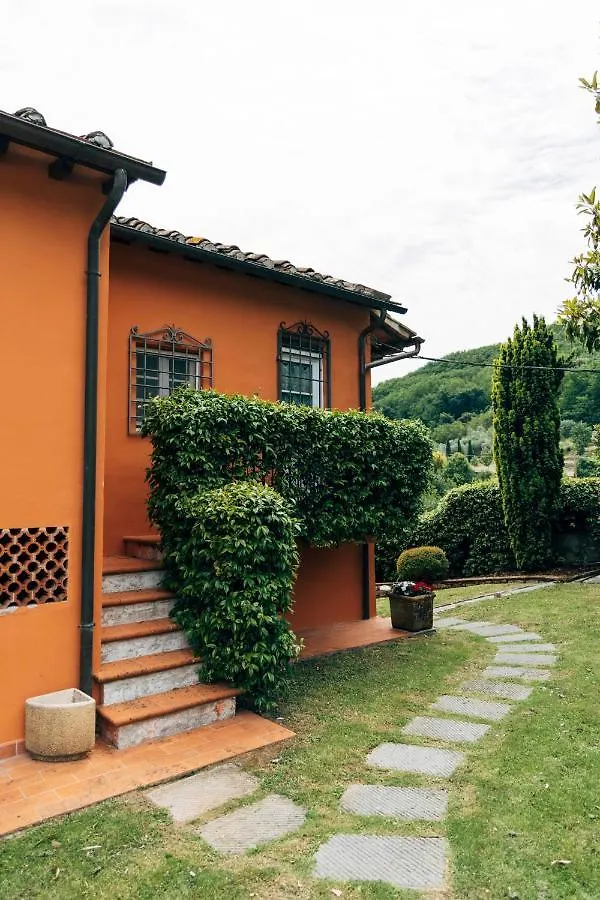 Tenuta San Giovanni Lucca - Borgo Del Locumone Villa