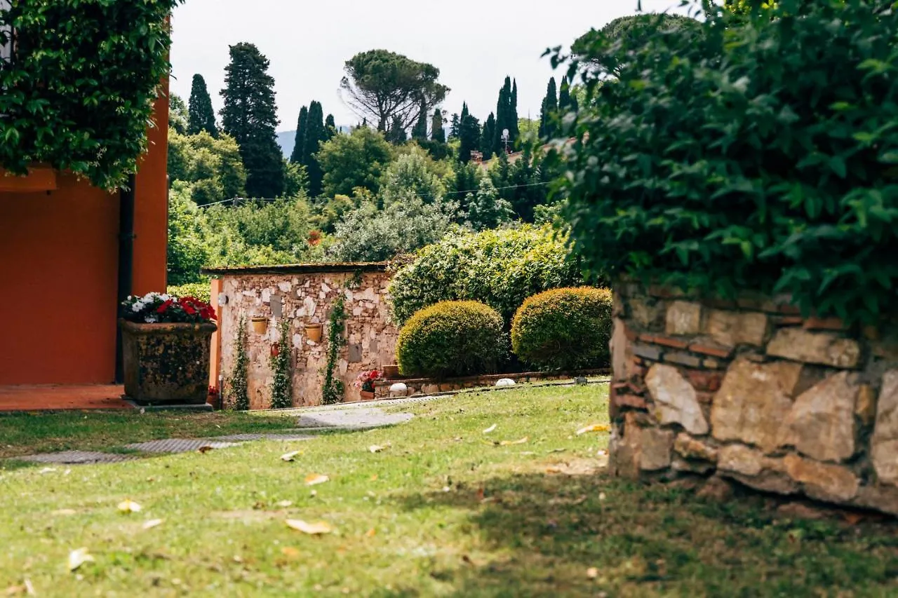 Tenuta San Giovanni Lucca - Borgo Del Locumone Villa