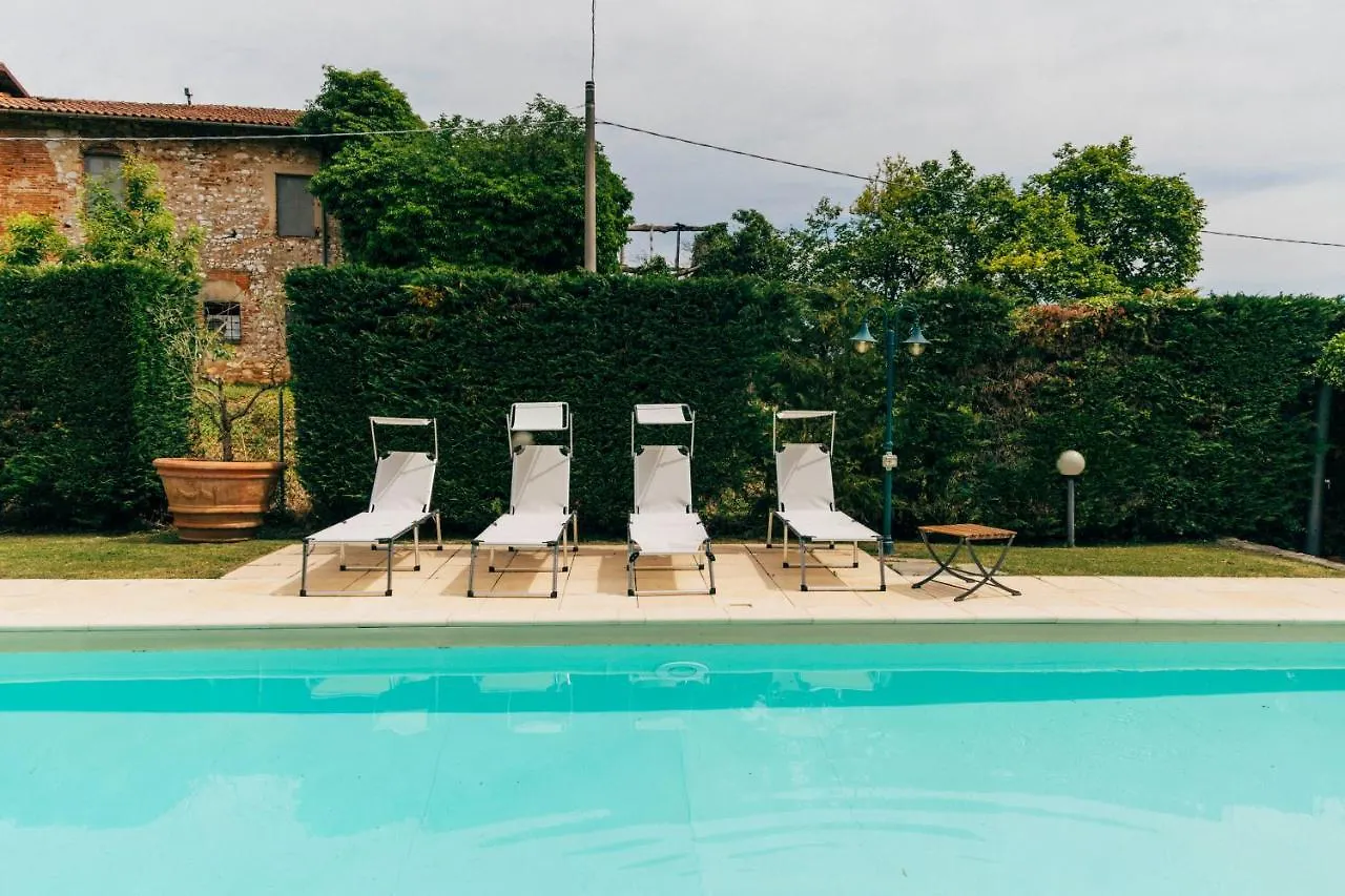 Villa Tenuta San Giovanni Lucca - Borgo Del Locumone