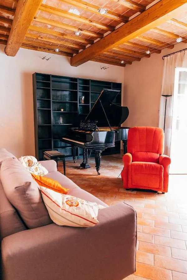 Villa Tenuta San Giovanni Lucca - Borgo Del Locumone